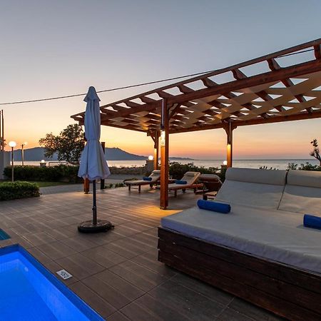 Niovi Seaside Suites Kíssamos Extérieur photo