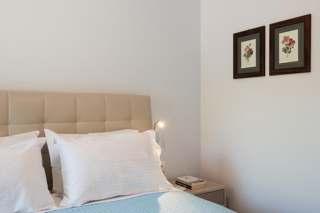 Niovi Seaside Suites Kíssamos Extérieur photo