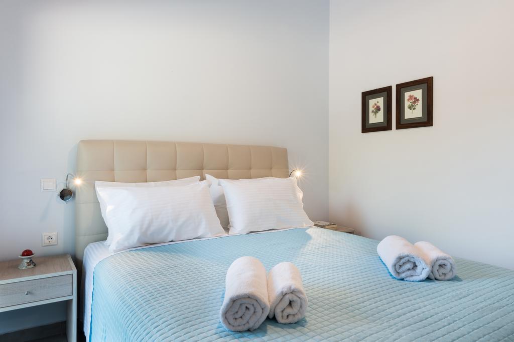 Niovi Seaside Suites Kíssamos Extérieur photo