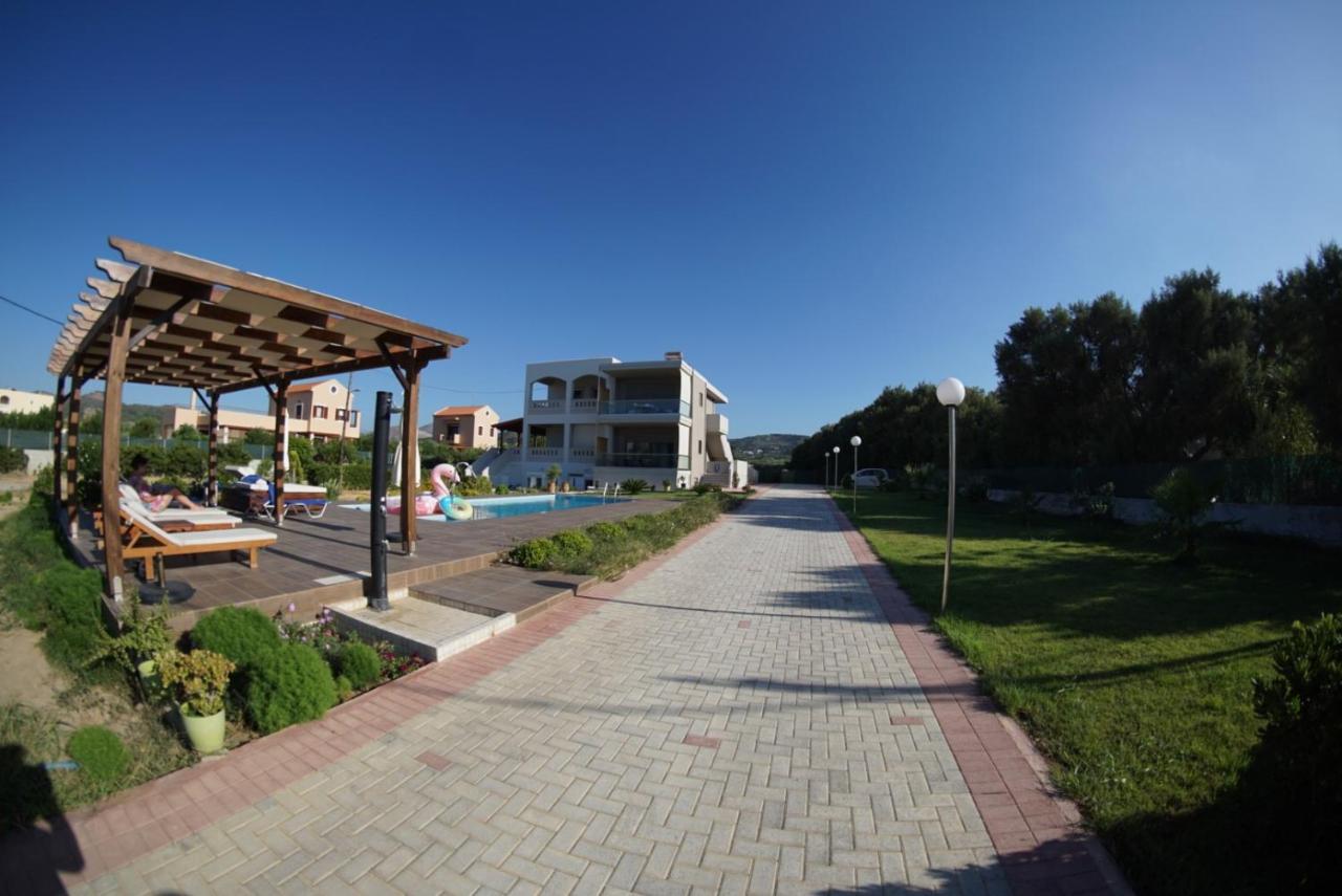 Niovi Seaside Suites Kíssamos Extérieur photo
