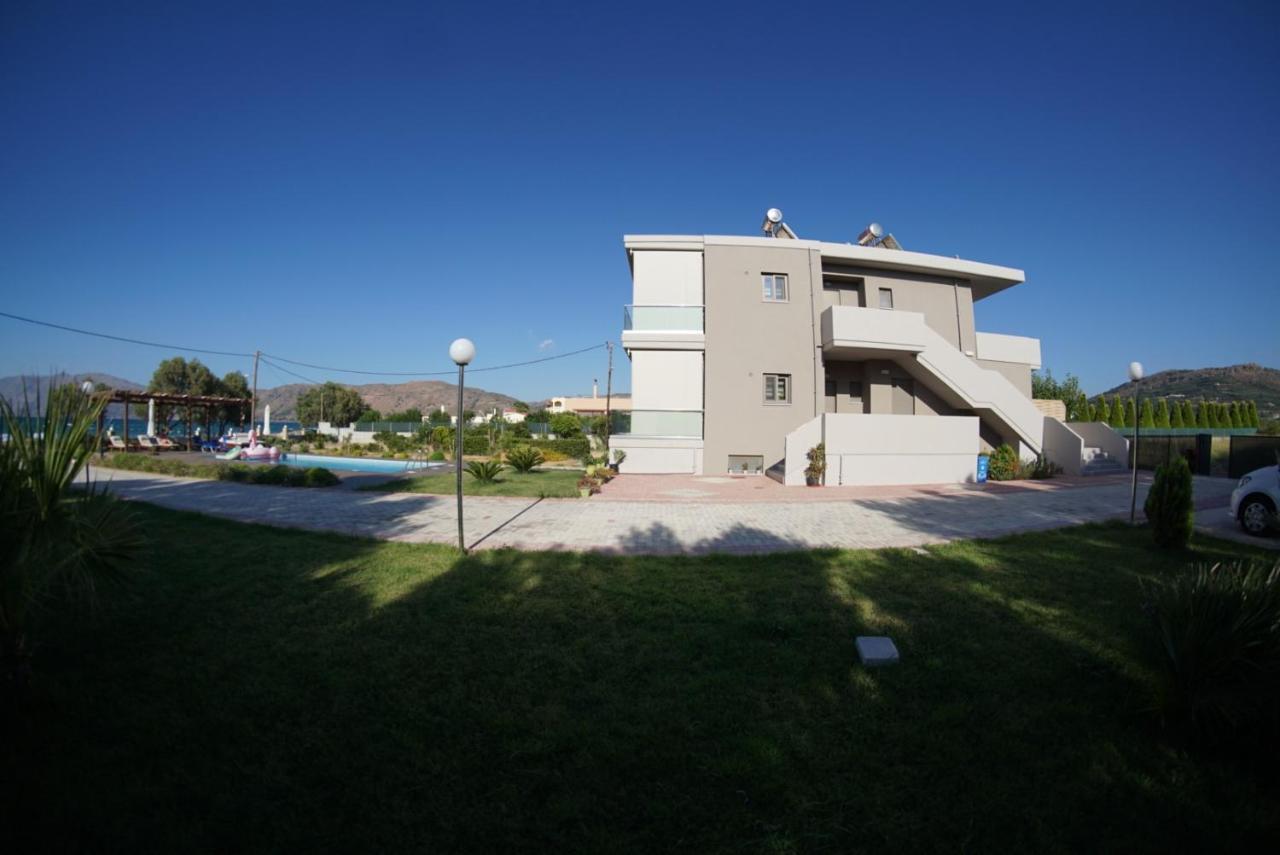 Niovi Seaside Suites Kíssamos Extérieur photo